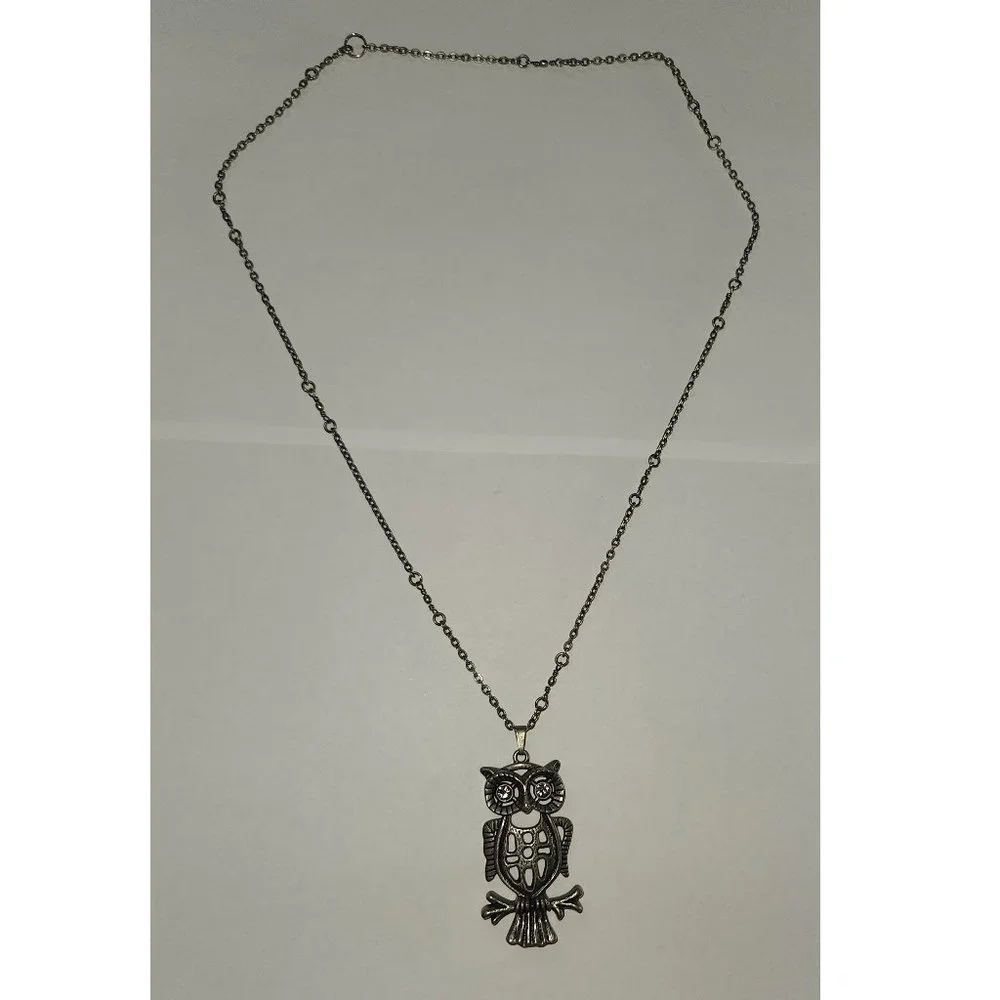 Owl necklace silver gunmetal